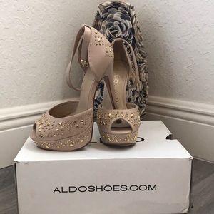 STAR STUDDED ALDO PLATFORMS